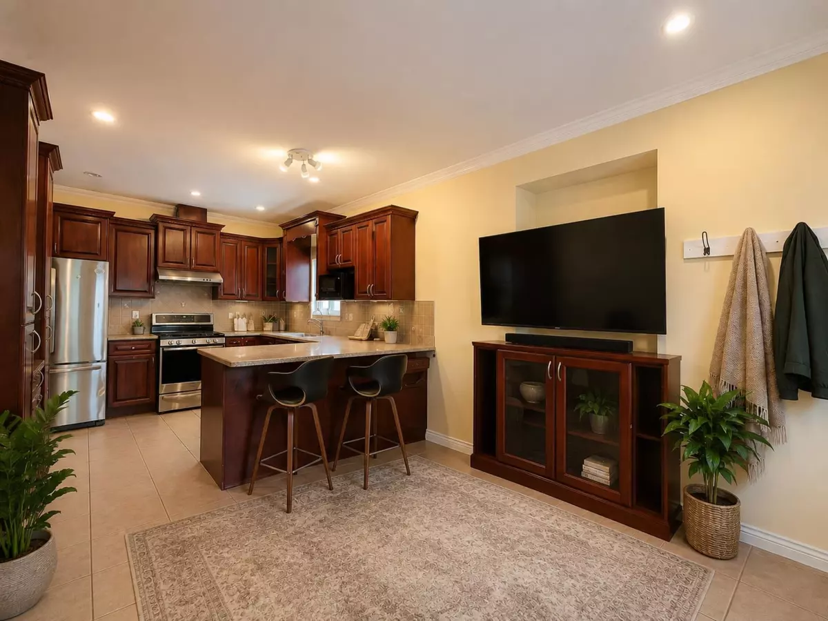 Family Room Photo of 760 E 49th Avenue, Vancouver, BC