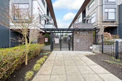 Loft / Bonus Room Photo of 216 7001 Royal Oak Avenue, Burnaby, BC