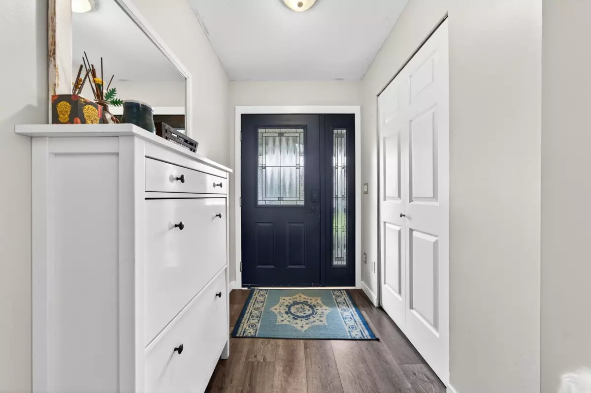 Family Room Photo of 22947 123b Avenue, Maple Ridge, BC