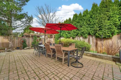 Swimming Pool Photo of 22947 123b Avenue, Maple Ridge, BC
