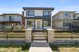 742 E 58th Avenue, Vancouver, BC