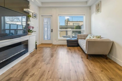 102 7088 Sperling Avenue, Burnaby, BC, Burnaby — Townhouse for sale
