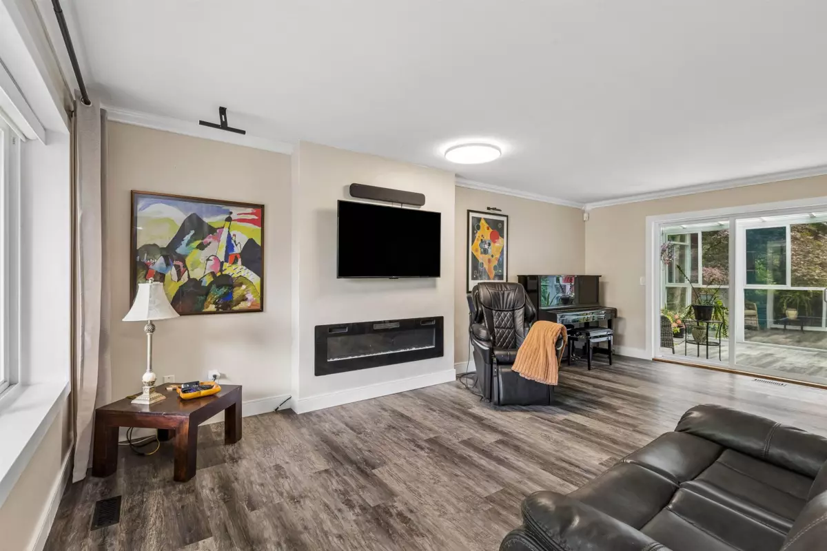 Family Room Photo of 1501 Ostler Court, North Vancouver, BC