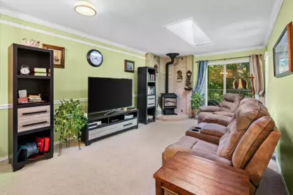 Kitchen Photo of 23 33020 Maclure Road, Abbotsford, BC