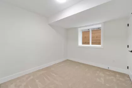 Laundry Room Photo of 32514 Higginbottom Court, Mission, BC