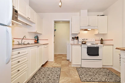 Breakfast Nook Photo of 448 2750 Fairlane Street, Abbotsford, BC