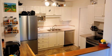 Primary Bedroom Photo of 448 2750 Fairlane Street, Abbotsford, BC