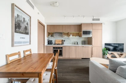 1523 68 Smithe Street, Vancouver, BC, Vancouver — Apartment/Condo for sale