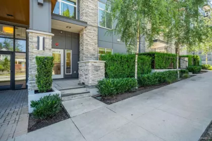 Swimming Pool Photo of 114 11077 Ravine Road, Surrey, BC