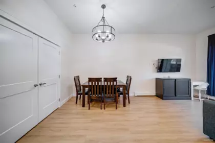 Walk-In Closet Photo of 114 11077 Ravine Road, Surrey, BC