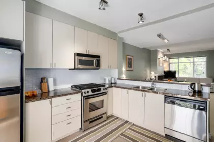11 6878 Southpoint Drive, Burnaby, BC, Burnaby — Townhouse for sale
