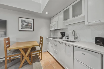 Primary Bathroom Photo of 616 4295 Blackcomb Way, Whistler, BC