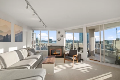 Breakfast Nook Photo of 603 408 Lonsdale Avenue, North Vancouver, BC