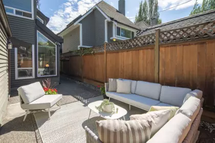 Breakfast Nook Photo of 3385 W 8th Avenue, Vancouver, BC