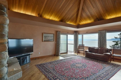 Outdoor Deck Photo of 11579 Sunshine Coast Highway, Halfmoon Bay, BC