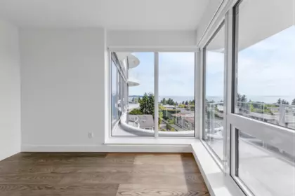 606 1475 Foster Street, Surrey, BC, Surrey — Apartment/Condo for sale