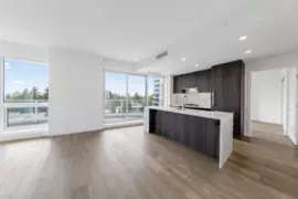 606 1475 Foster Street, Surrey, BC