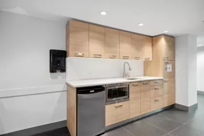 Hallway Photo of 329 1783 Manitoba Street, Vancouver, BC