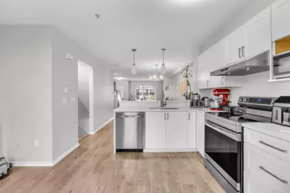 Primary Bedroom Photo of 150 20875 80 Avenue, Langley, BC