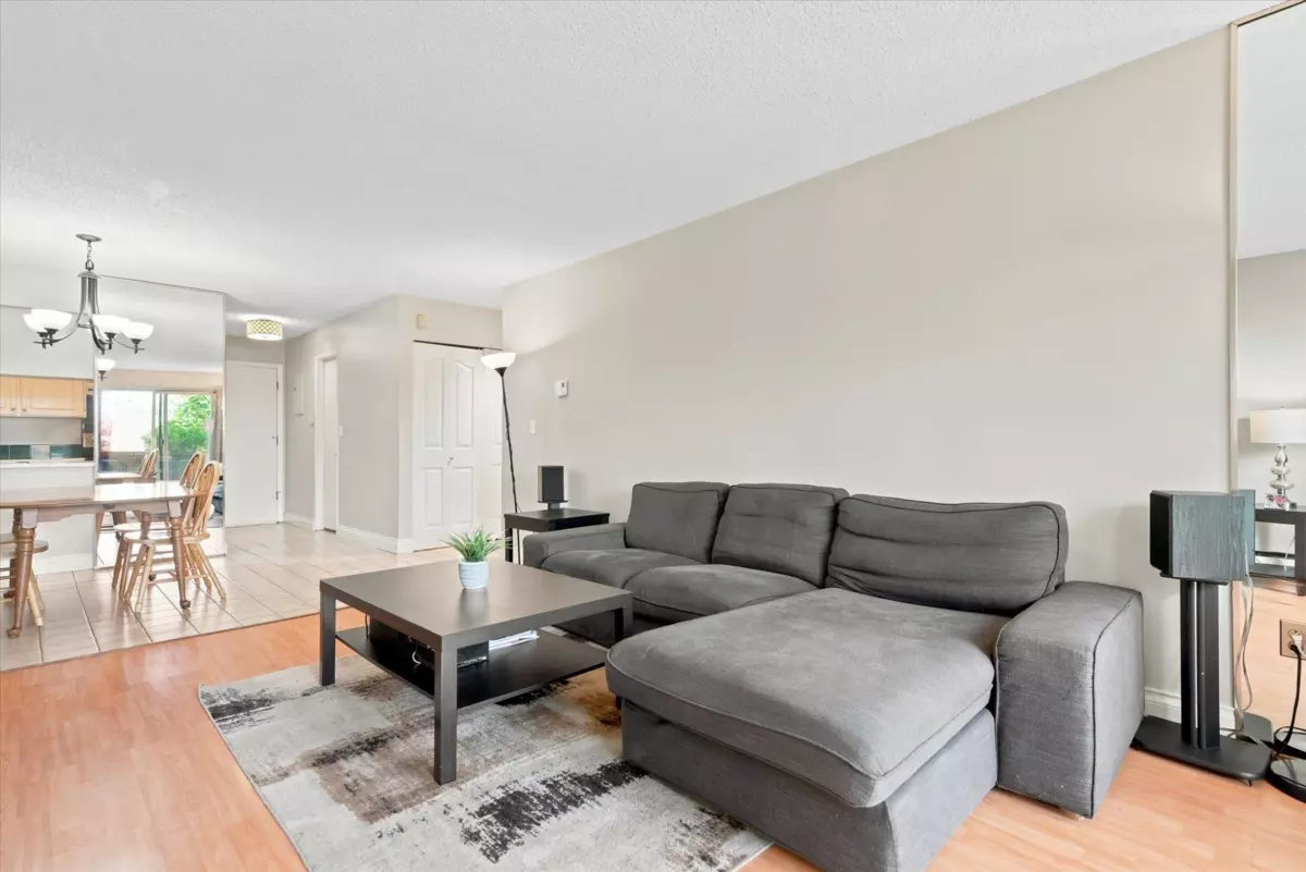 Family Room Photo of 101 2240 Wall Street, Vancouver, BC