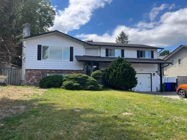 6487 Dayton Drive, Chilliwack, BC, Chilliwack — Single Family Residence for sale