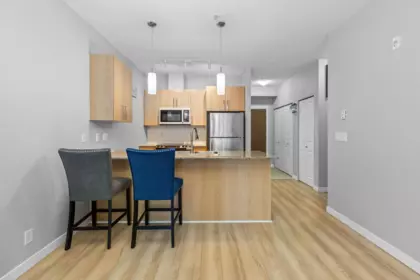 Kitchen Island Photo of 208 2943 Nelson Place, Abbotsford, BC