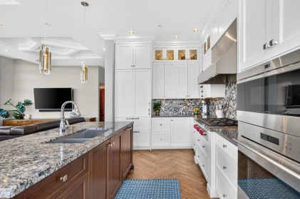 Kitchen Photo of PH 2701 2789 Shaughnessy Street, Port Coquitlam, BC