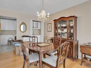 Kitchen Photo of 206 2140 Briar Avenue, Vancouver, BC