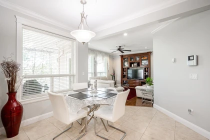 Breakfast Nook Photo of 14849 62 Avenue, Surrey, BC