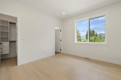 Basement Recreation Room Photo of 8 45141 Watson Road, Chilliwack, BC
