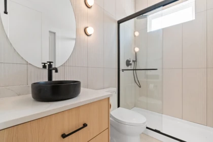 Laundry Room Photo of 8 45141 Watson Road, Chilliwack, BC