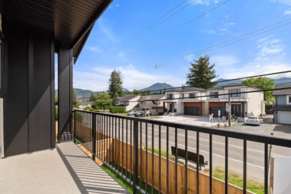 Outdoor Deck Photo of 8 45141 Watson Road, Chilliwack, BC