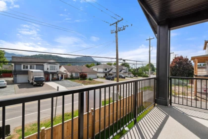 Outdoor Patio Photo of 8 45141 Watson Road, Chilliwack, BC