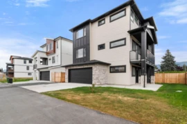 8 45141 Watson Road, Chilliwack, BC