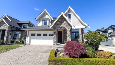 16787 22 Avenue, Surrey, BC, Surrey — Single Family Residence for sale