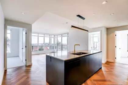 Kitchen Island Photo of 204 458 W 63rd Avenue, Vancouver, BC