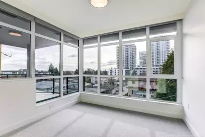 Primary Bathroom Photo of 204 458 W 63rd Avenue, Vancouver, BC
