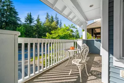 Garden / Landscaping Photo of 1931 Parkway Boulevard, Coquitlam, BC