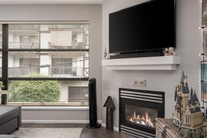 Breakfast Nook Photo of 305 124 W 3rd Street, North Vancouver, BC