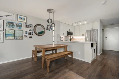 Primary Bedroom Photo of 305 124 W 3rd Street, North Vancouver, BC