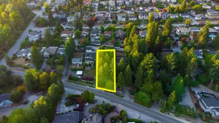 4479 Marine Drive, Burnaby, BC, Burnaby — Single Family Residence for sale