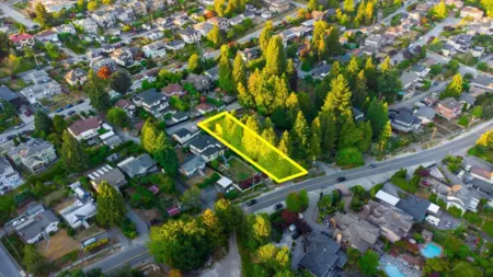 4479 Marine Drive, Burnaby, BC, Burnaby — Single Family Residence for sale