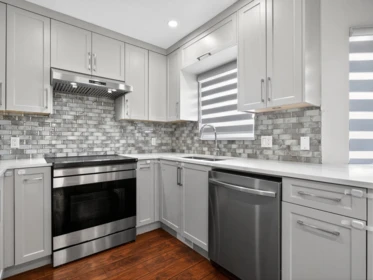 Breakfast Nook Photo of 10 3088 Airey Drive, Richmond, BC