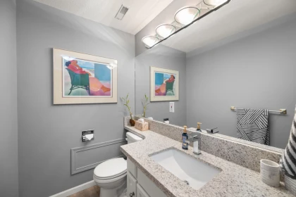 Hallway Photo of 215 Morningside Drive, Tsawwassen, BC