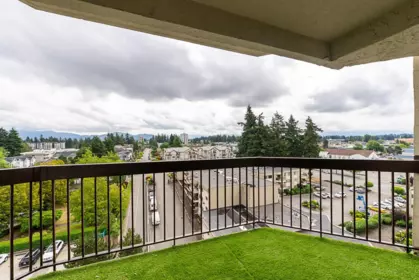 Backyard Photo of 817 31955 Old Yale Road, Abbotsford, BC