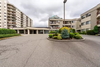 Community Amenities Photo (Clubhouse) of 817 31955 Old Yale Road, Abbotsford, BC