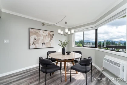 Kitchen Photo of 817 31955 Old Yale Road, Abbotsford, BC