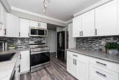 Pantry Photo of 817 31955 Old Yale Road, Abbotsford, BC
