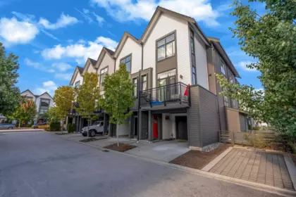 99 17568 57a Avenue, Surrey, BC, Surrey — Townhouse for sale