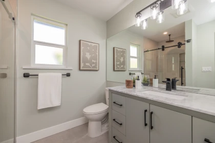 19 18868 69 Avenue, Surrey, BC, Surrey — Single Family Residence for sale